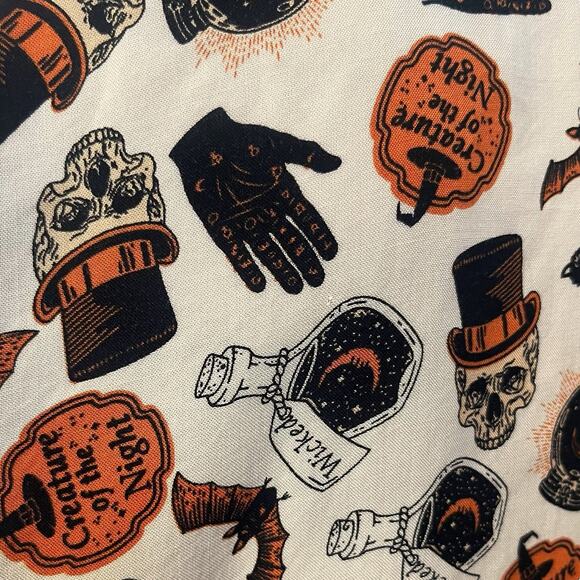 Spirit Halloween Creature Of The Night Button Down Shirt Large Tied Skull Cat - Picture 5 of 8